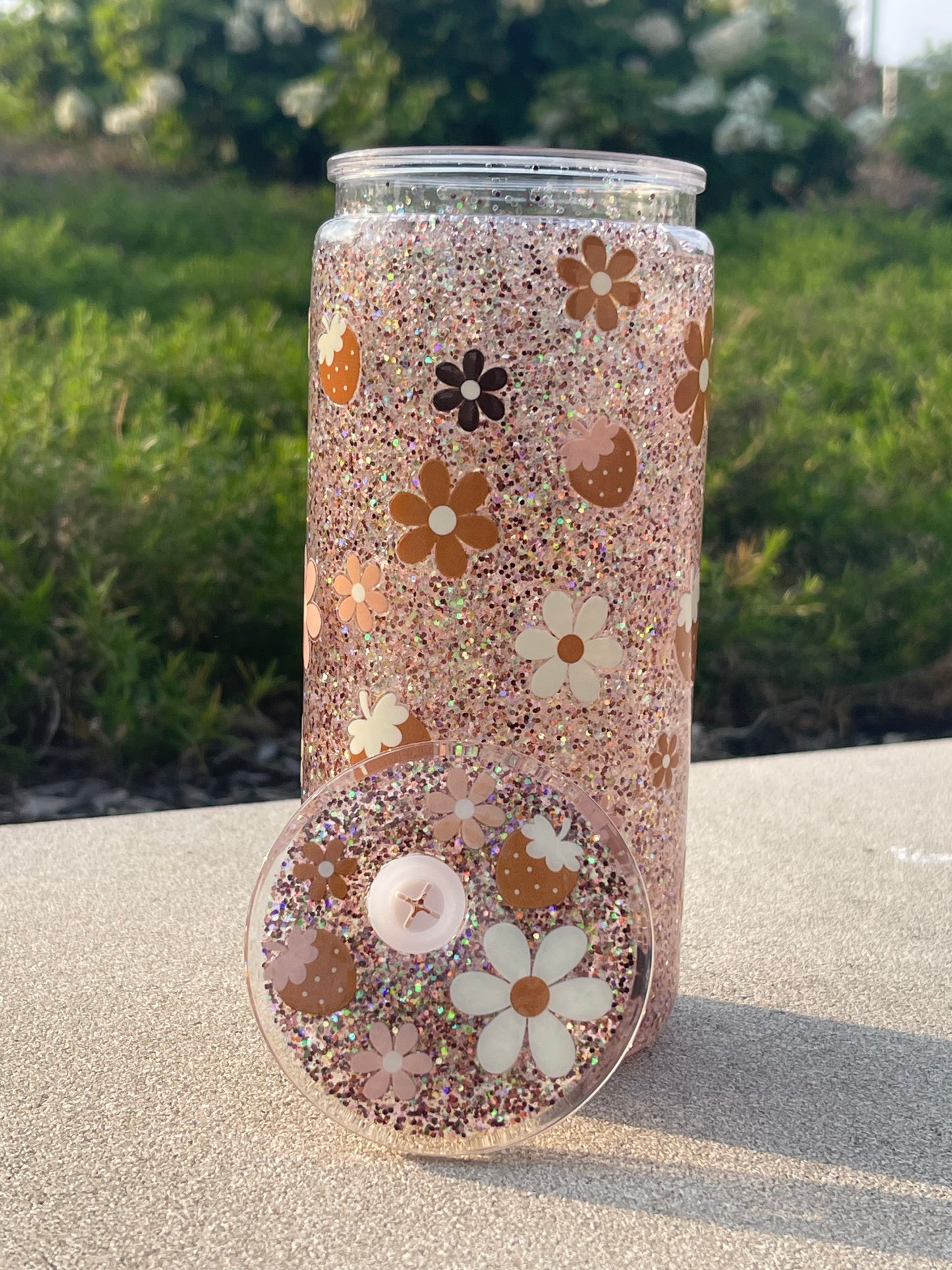 20 oz. Coco Berry Flower  Snow Globe Libby Cups